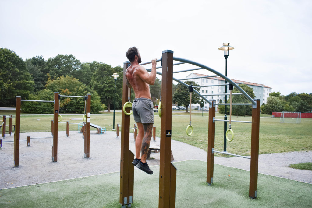 chin ups